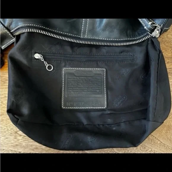 Coach Vintage Legacy Small Leather Shoulder Bag 9564 - Picture 10 of 11